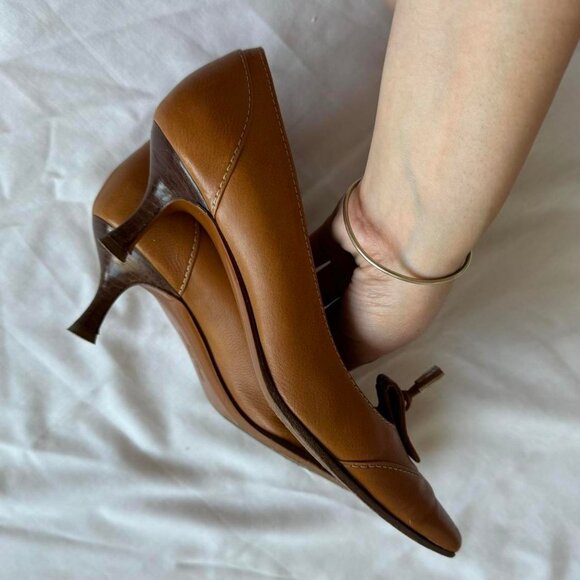 ferragamo brown leather kitten heels - Picture 2 of 6